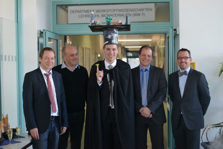 Towards entry "Congratulations, Dr.-Ing. Florian Niekiel!"